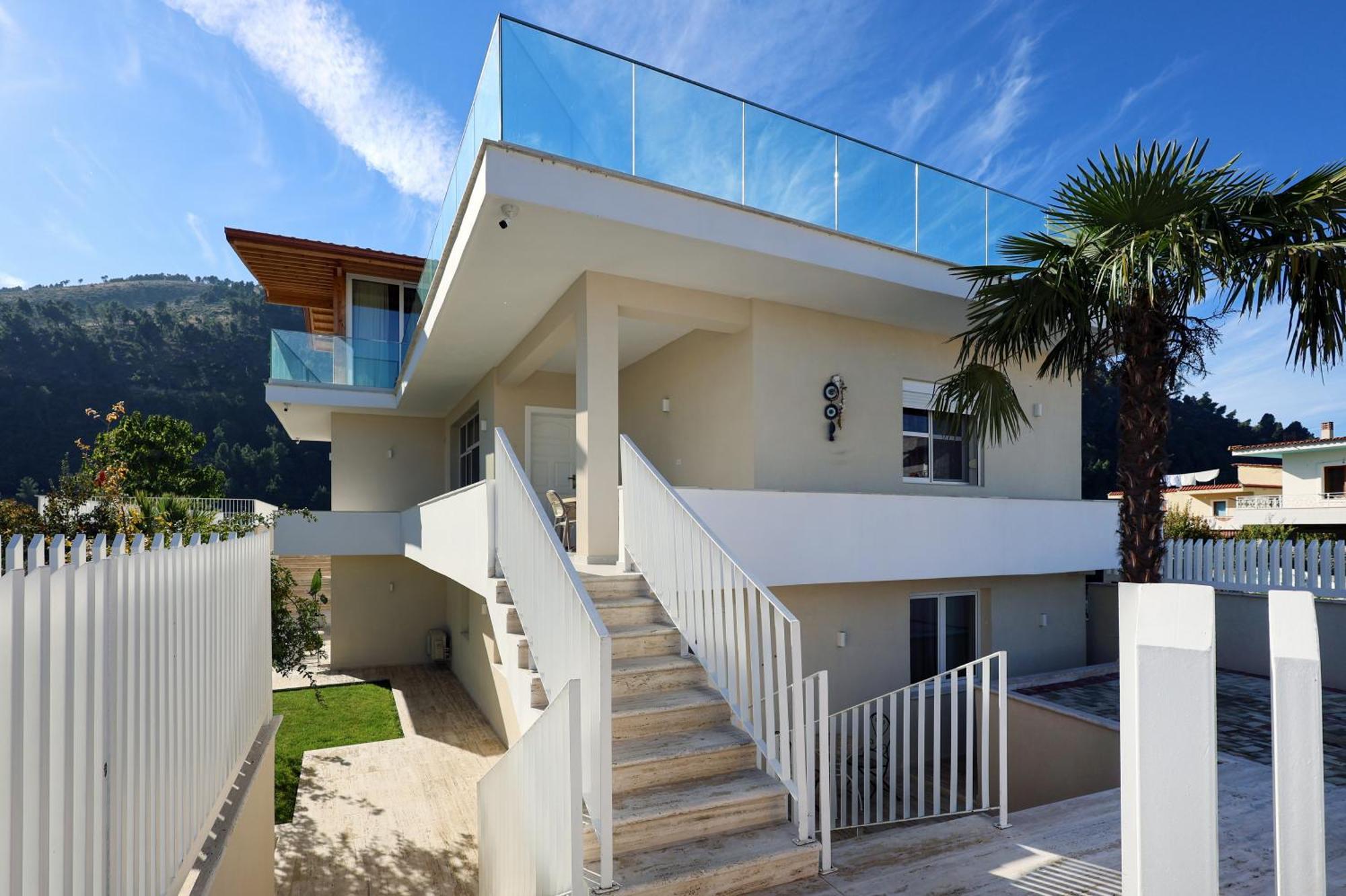 Apartaments Mimani 2 Berati Exterior foto